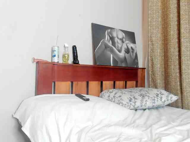 Aalisha-Jade Aalisha-Jade