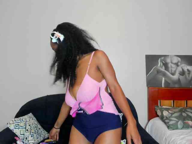 Aalisha-Jade webcam