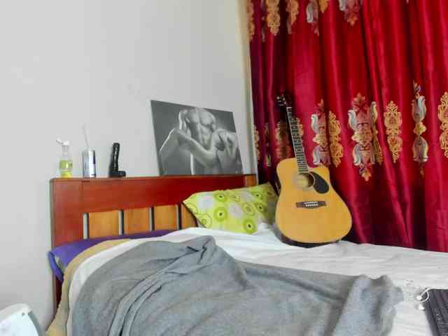 Aalisha-Jade webcam