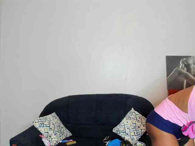 Aalisha-Jade webcam