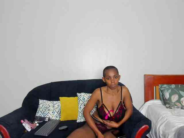 Aalisha-Jade webcam