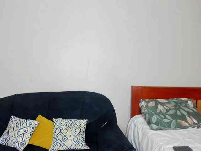 Aalisha-Jade webcam