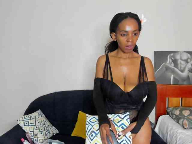 Aalisha-Jade webcam