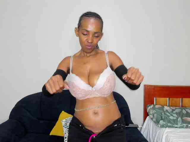 Aalisha-Jade webcam