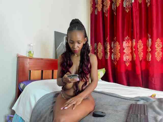Aalisha-Jade webcam