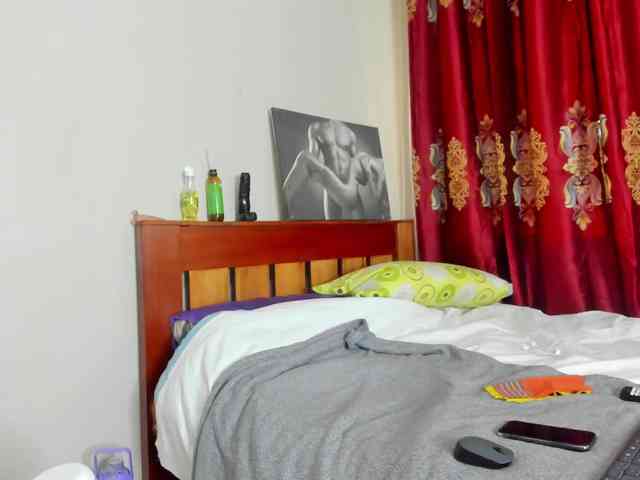 Aalisha-Jade webcam