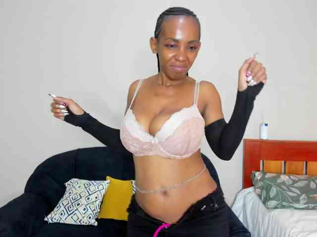 Aalisha-Jade webcam