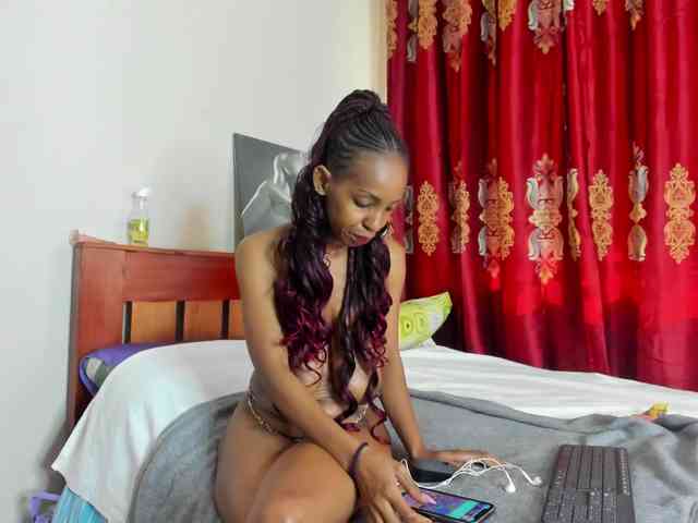 Aalisha-Jade webcam