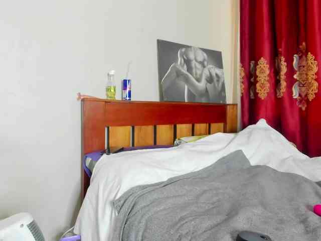 Aalisha-Jade webcam