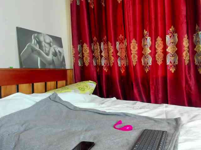 Aalisha-Jade webcam