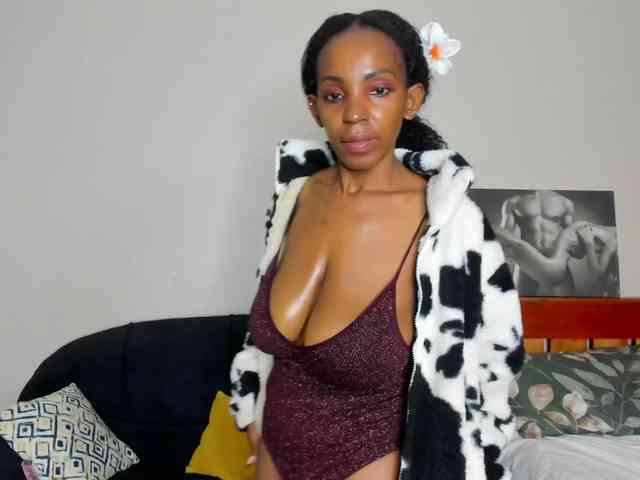 Aalisha-Jade webcam