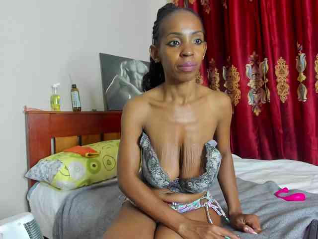 Aalisha-Jade webcam