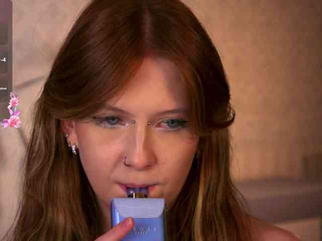 amberpaws Live Webcam on BongaCams