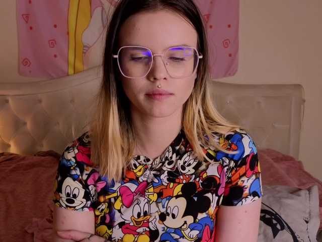 HannaCristal's BongaCams show and profile