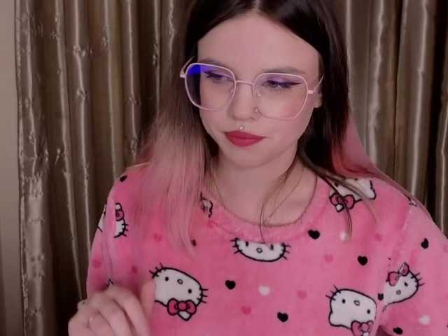 HannaCristal's BongaCams show and profile