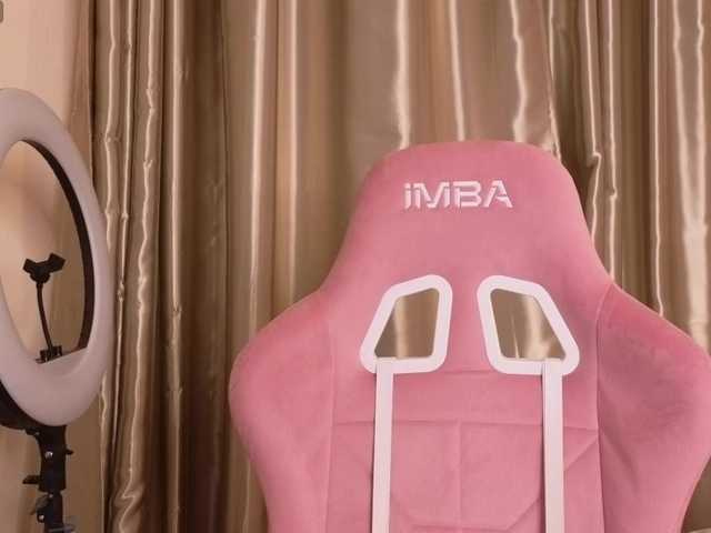 HannaCristal's BongaCams show and profile