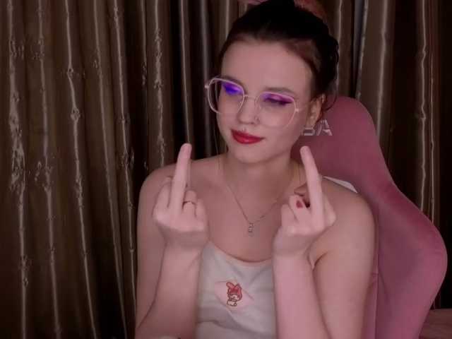 HannaCristal's BongaCams show and profile