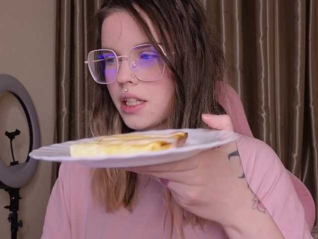 HannaCristal's BongaCams show and profile