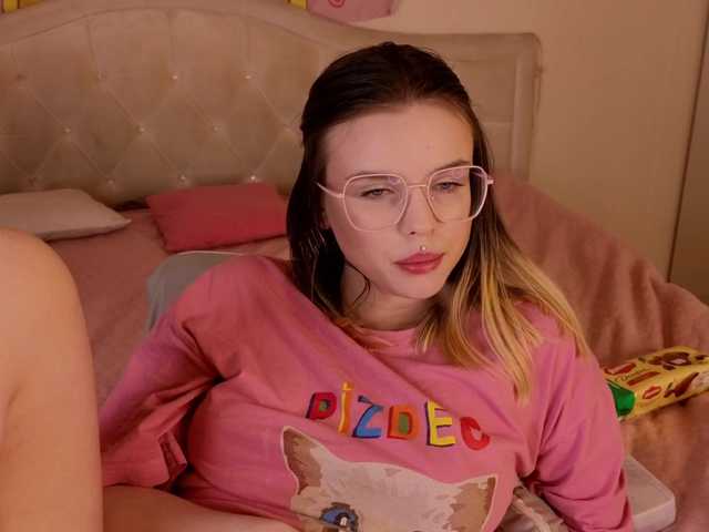  HannaCristal chat room