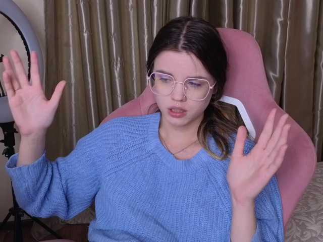 HannaCristal's BongaCams show and profile