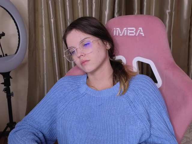 HannaCristal's BongaCams show and profile