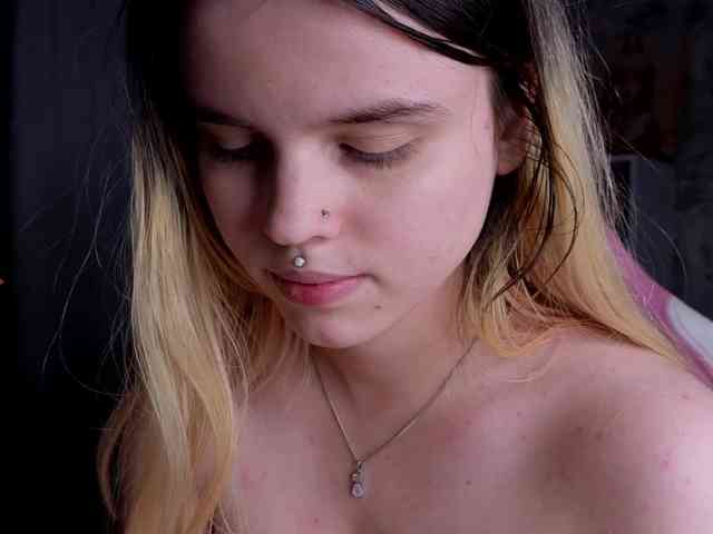 HannaCristal webcam