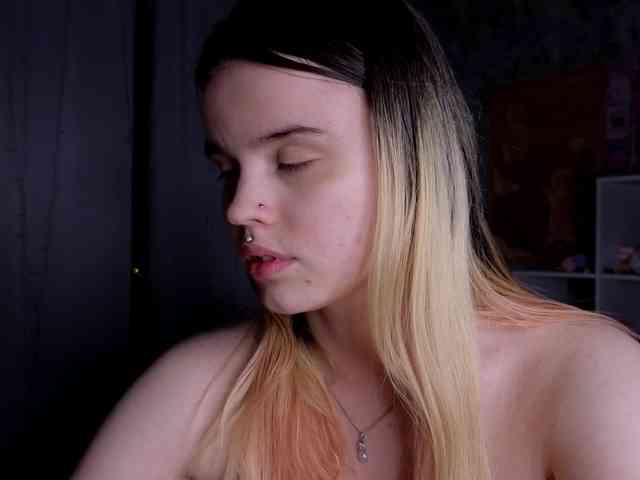 Модель: HannaCristal