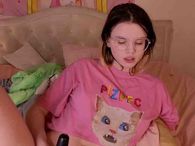 HannaCristal bongacams