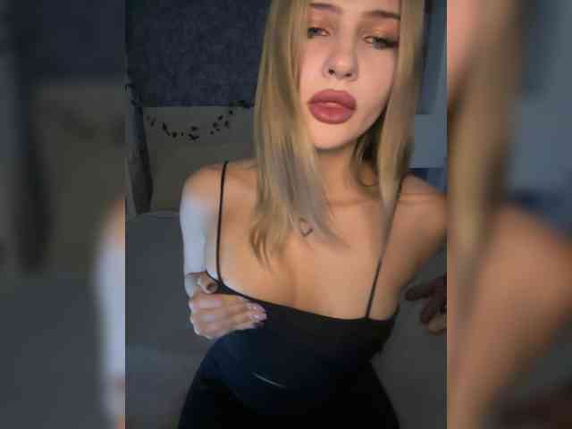 -Melani- webcam