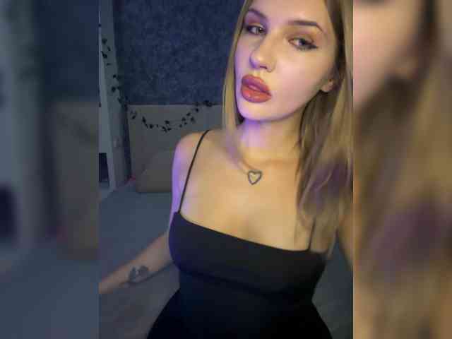-Melani- webcam