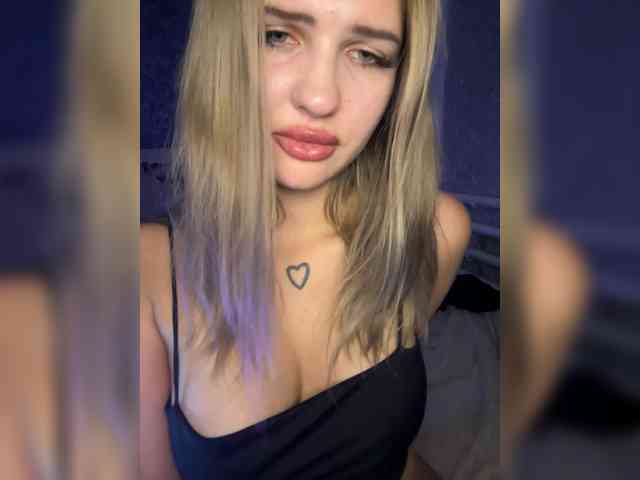 -Melani- webcam