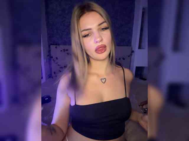 -Melani- webcam