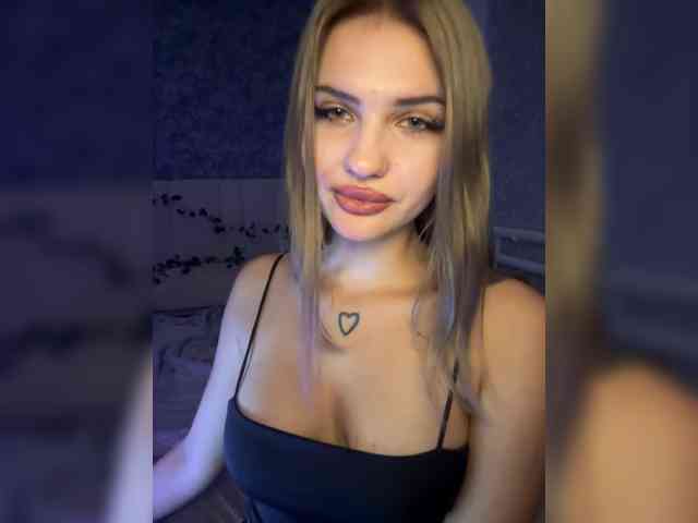 -Melani- webcam