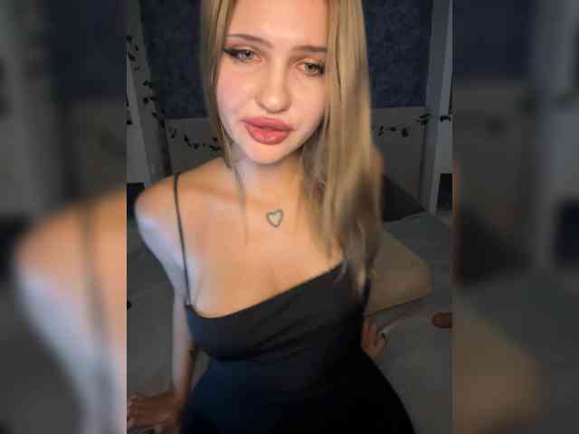 -Melani- webcam
