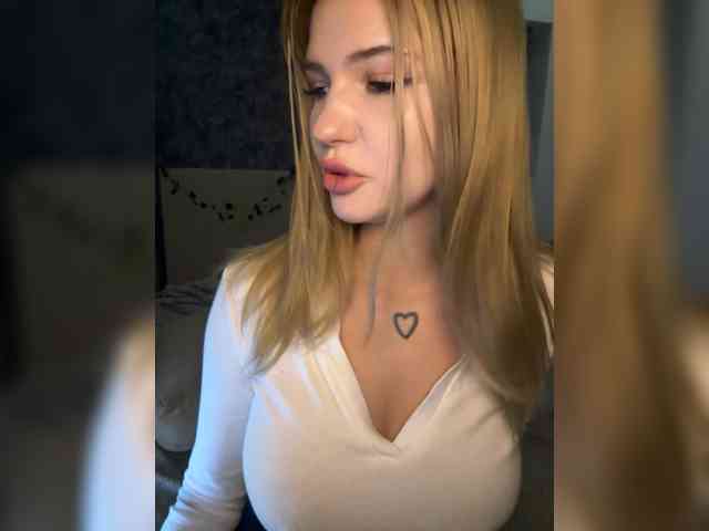 -Melani- webcam