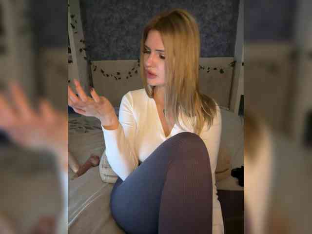 -Melani- webcam