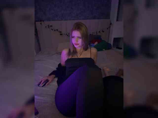 -Melani- webcam