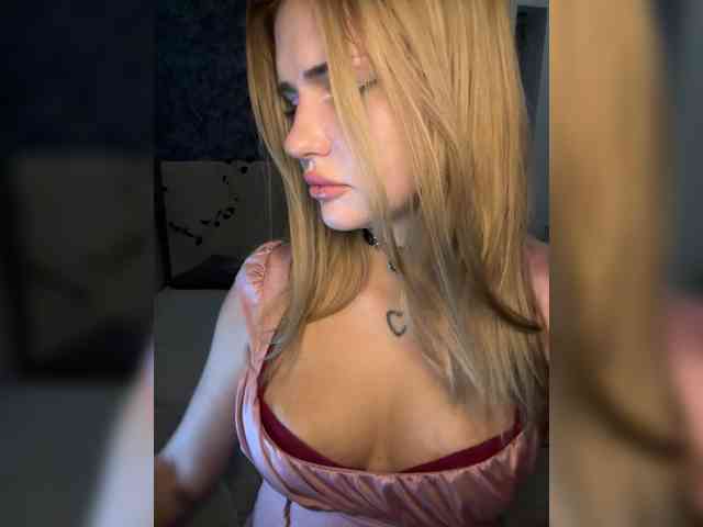 -Melani- webcam