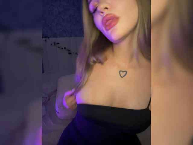 -Melani- webcam