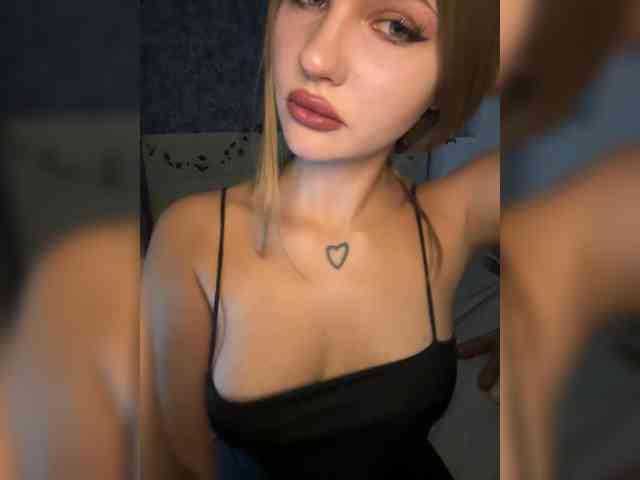 -Melani- webcam