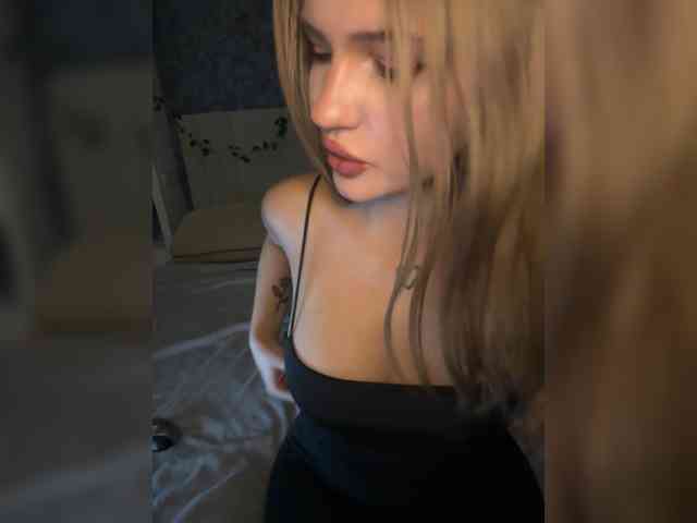 -Melani- webcam