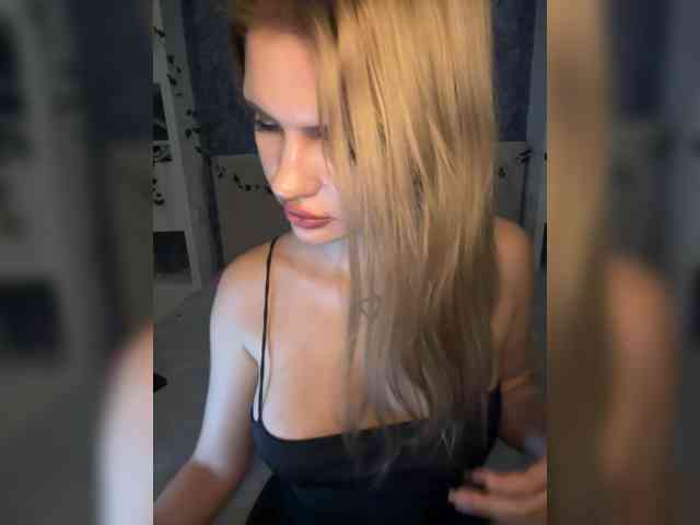 -Melani- webcam