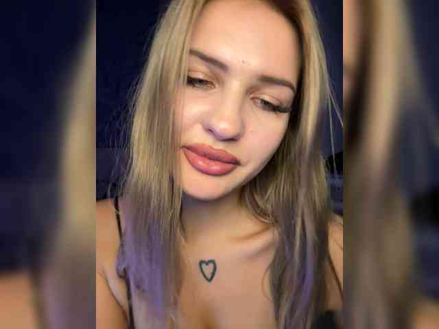 -Melani- webcam