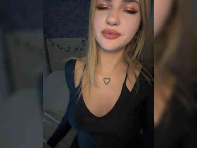 -Melani- webcam
