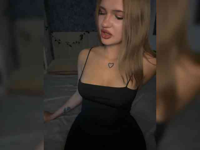 -Melani- webcam