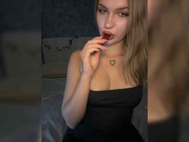 -Melani- webcam