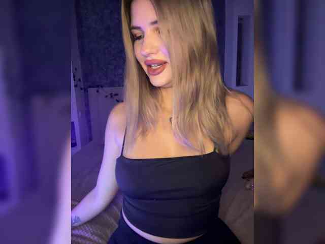 -Melani- webcam
