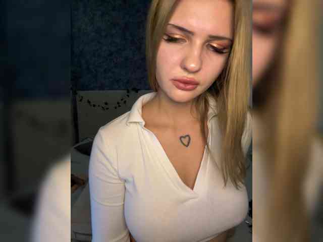 -Melani- webcam