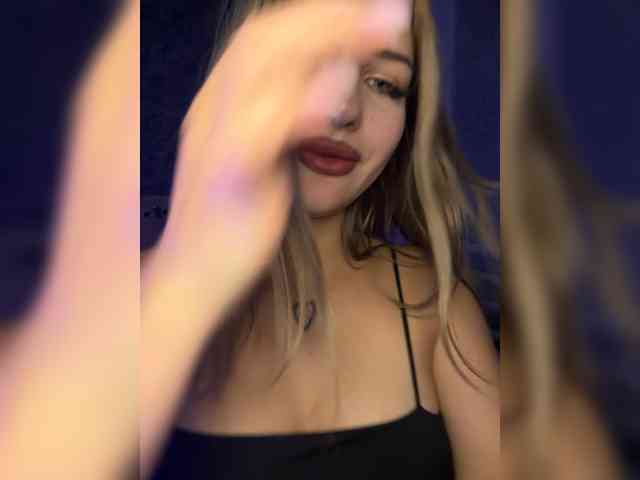 -Melani- webcam