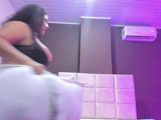 voyeur upskirt Fallon-1